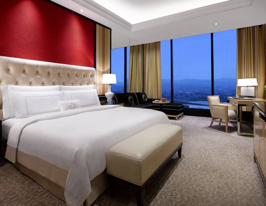 Premier Room