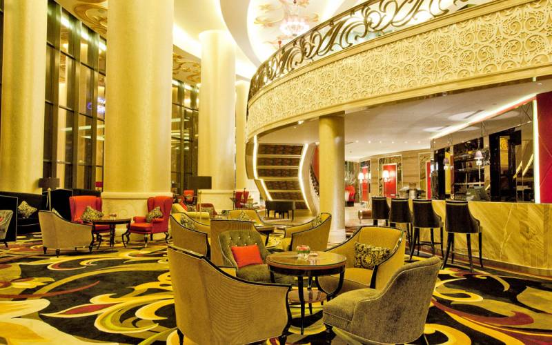 THE LOUNGE