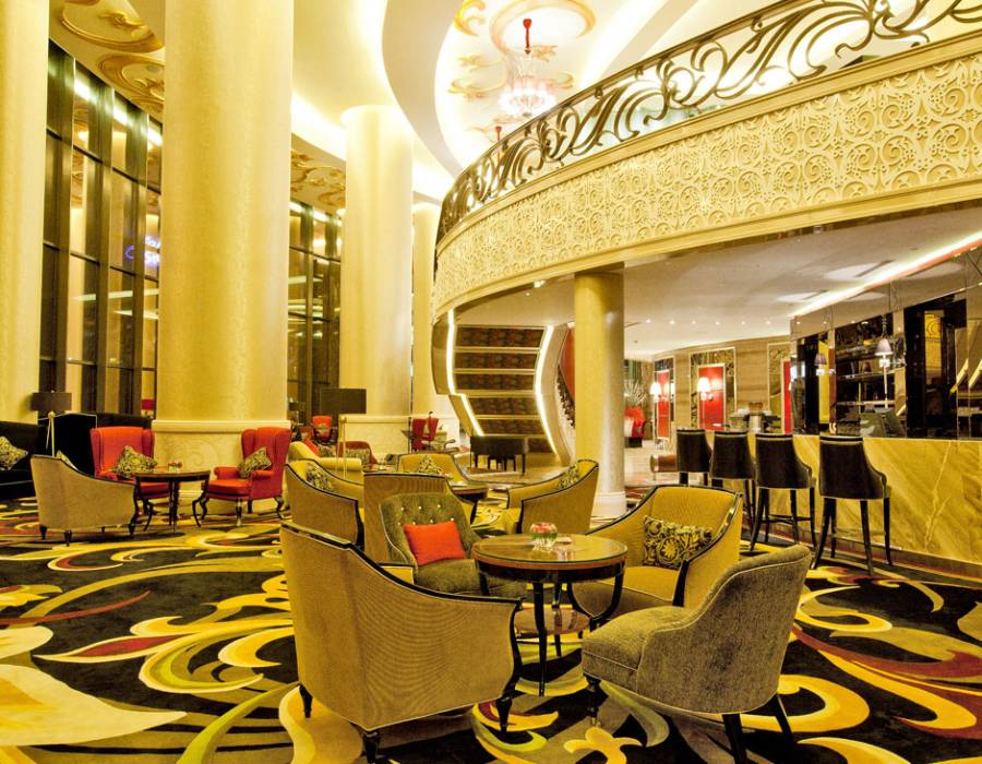 THE LOUNGE