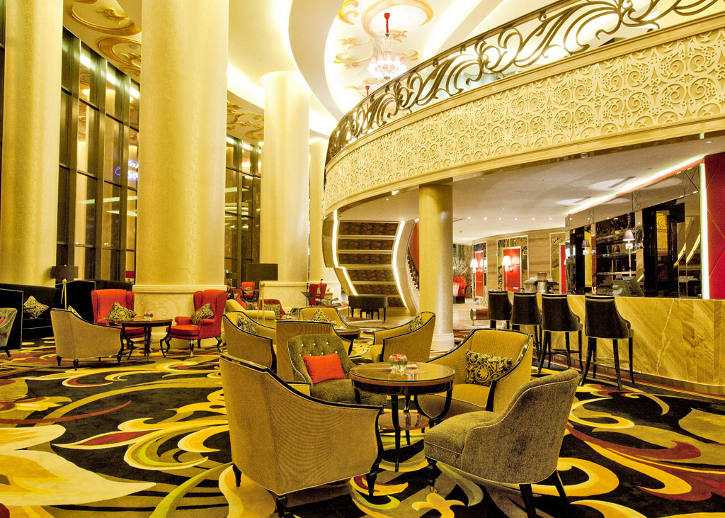 THE LOUNGE