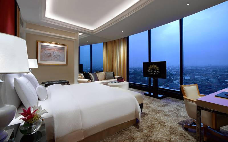Celebrity Suite